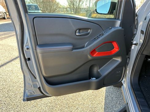 New 2026 Nissan Frontier Pro-X w/ Pro Premium Package image 10