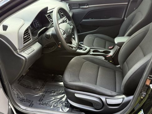 Used 2019 Hyundai Elantra SEL w/ Cargo Package image 13