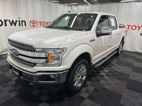 Used 2019 Ford F150 Lariat image 3