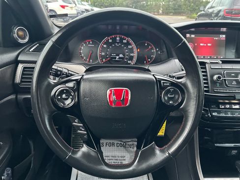 Used 2017 Honda Accord Sport Special Edition image 28