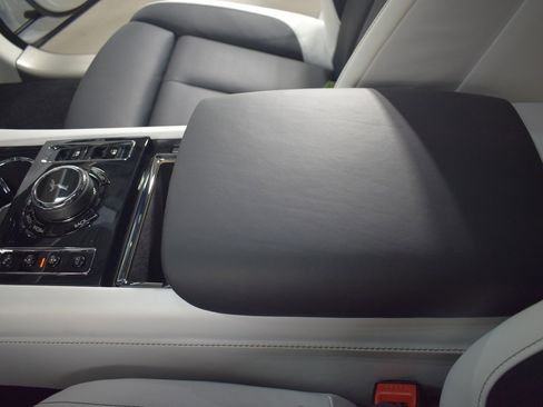 Certified 2022 Rolls-Royce Ghost Black Badge image 36