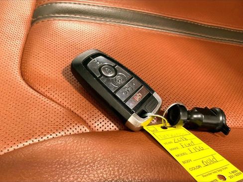 Used 2018 Ford F150 King Ranch w/ Equipment Group 601A Luxury AWD/4WD image 11