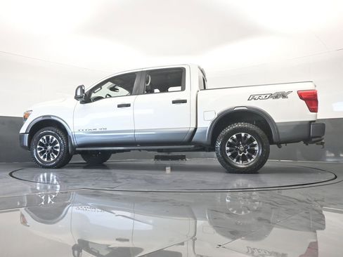 Used 2018 Nissan Titan PRO-4X w/ Pro-4x Convenience Package image 65