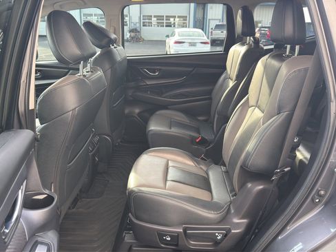 Used 2022 Subaru Ascent Onyx Edition image 19