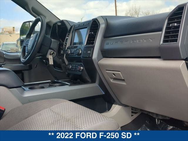 Used 2022 Ford F250 XLT w/ XLT Premium Package AWD/4WD image 23