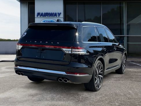 Used 2025 Lincoln Aviator Reserve w/ Equipment Group 201A AWD/4WD image 6