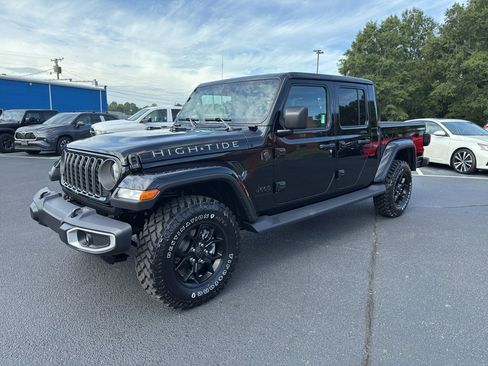 New 2025 Jeep Gladiator Sport image 11
