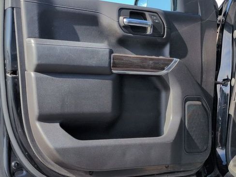 Used 2020 Chevrolet Silverado 1500 LT w/ Texas Edition image 19