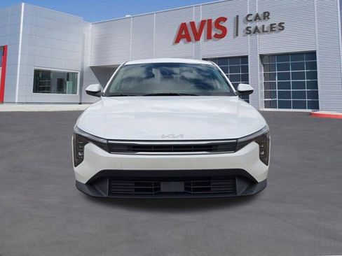 Used 2025 Kia K4 LXS image 2