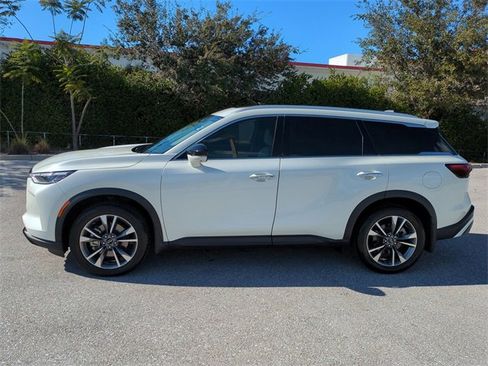 Certified 2023 INFINITI QX60 Luxe w/ Cargo Package image 7