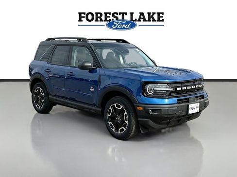 Used 2024 Ford Bronco Sport Outer Banks w/ Tech Package image 1