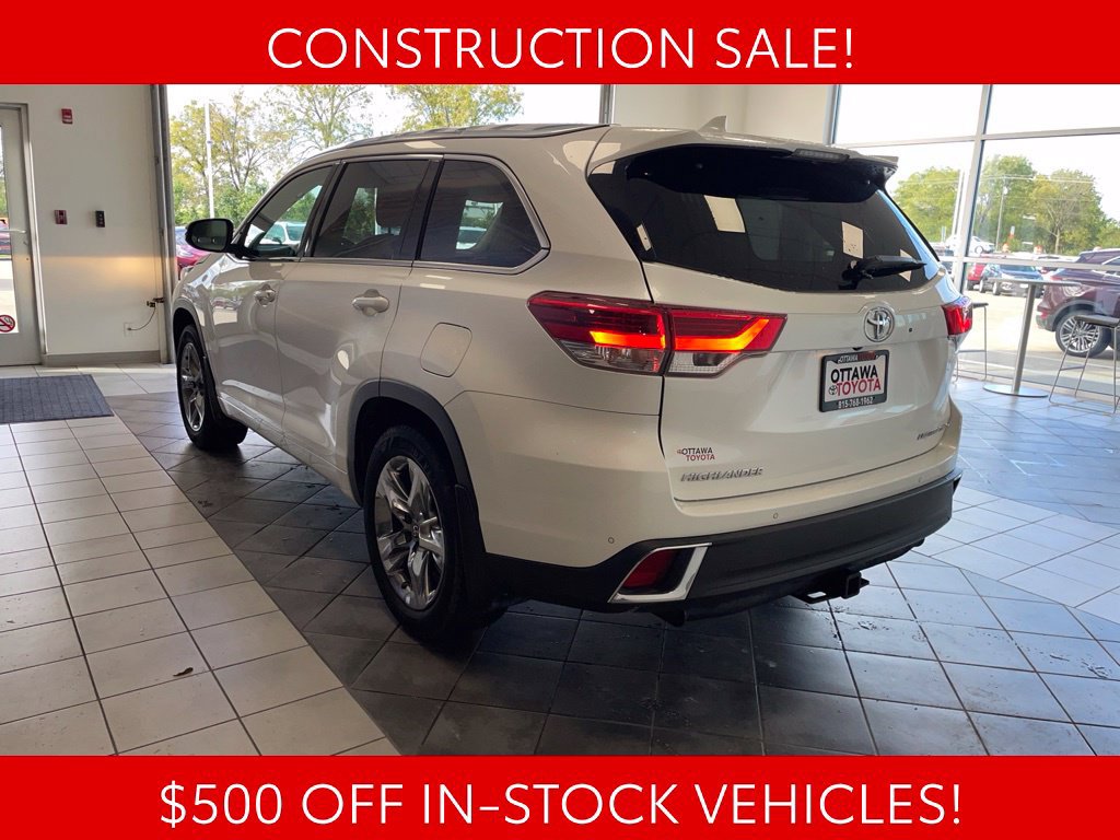 Used 2019 Toyota Highlander Limited Platinum AWD/4WD image 8