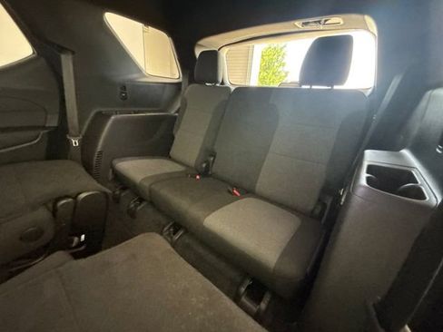 Used 2022 Chevrolet Traverse LT AWD/4WD image 25