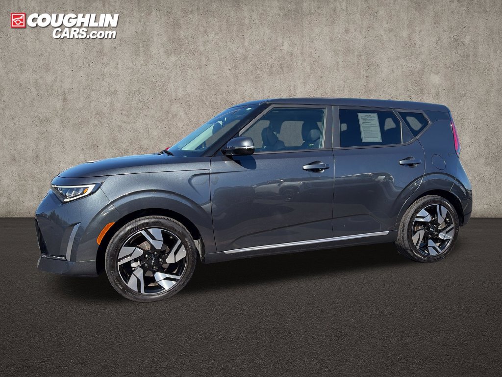 Used 2025 Kia Soul GT-Line w/ GT-Line Technology Package FWD image 4