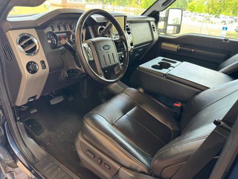Used 2015 Ford F250 Lariat AWD/4WD image 13