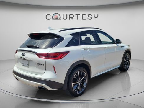 Certified 2024 INFINITI QX50 Sport FWD image 3