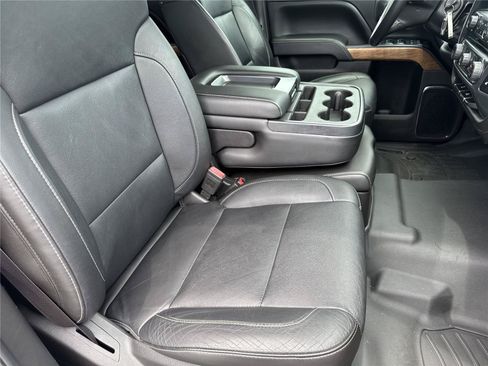 Used 2015 Chevrolet Silverado 2500 LTZ AWD/4WD image 35