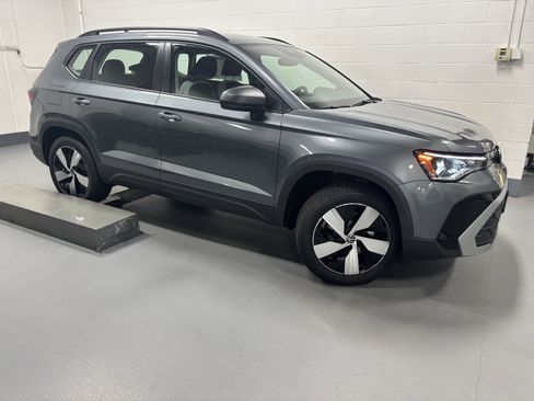 New 2025 Volkswagen Taos S image 7