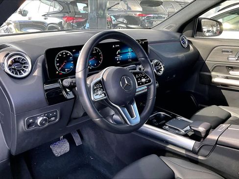 Certified 2023 Mercedes-Benz GLA 250 4MATIC w/ Premium Package image 18