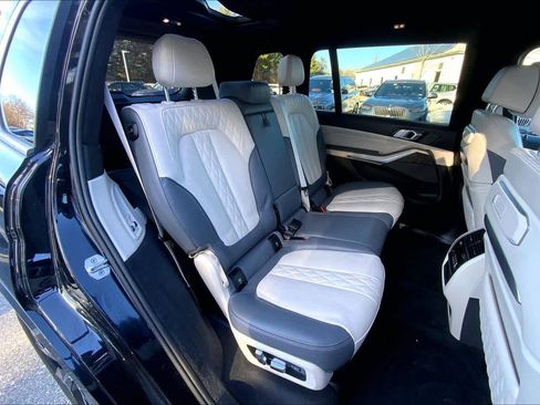 Certified 2025 BMW X7 xDrive40i image 20