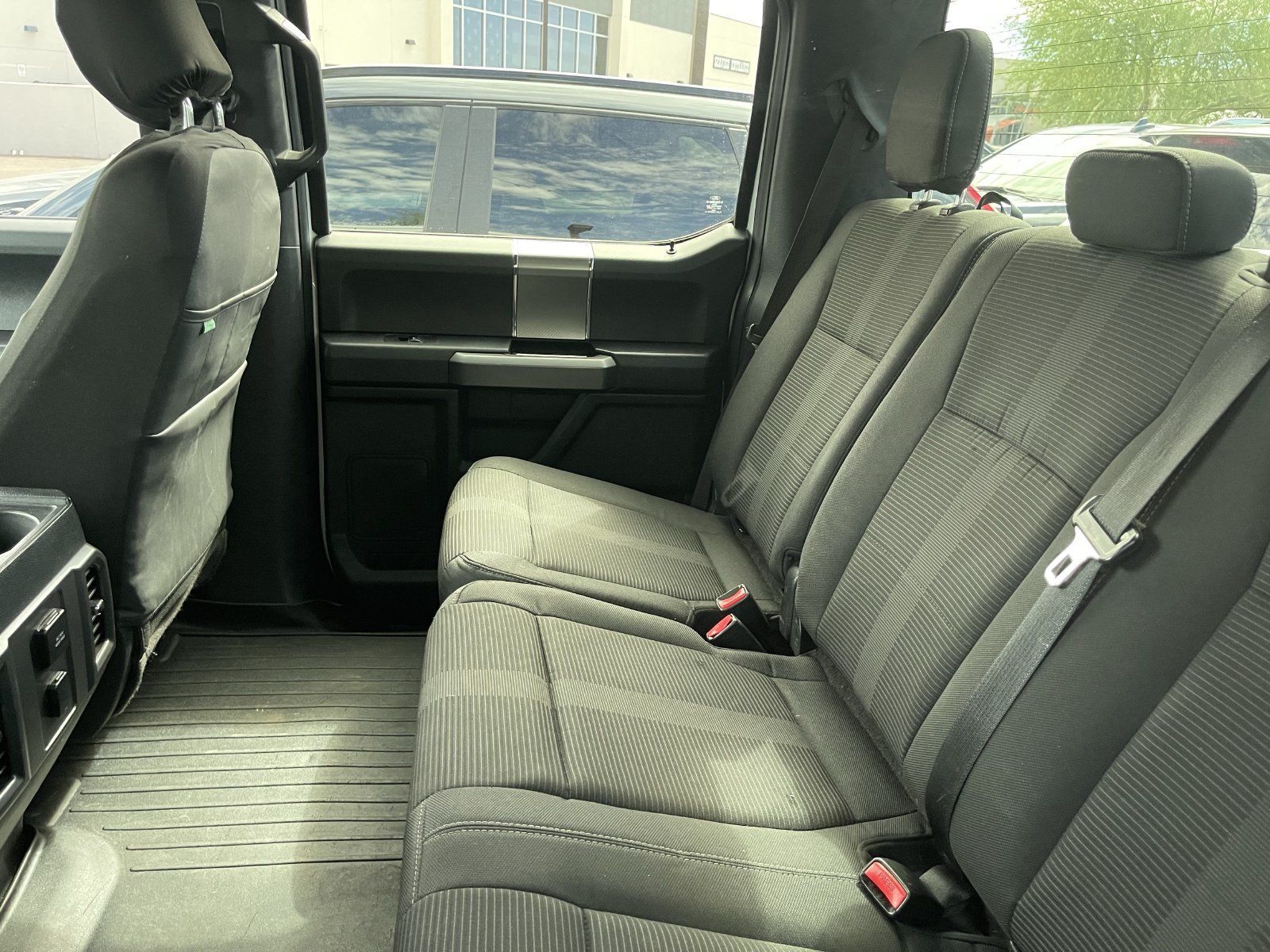 Used 2015 Ford F150 XLT w/ Equipment Group 301A Mid RWD image 8