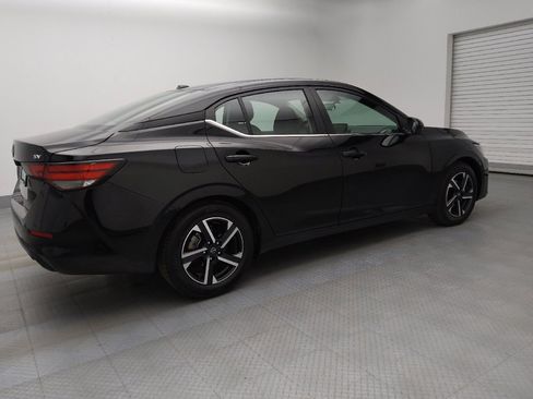 Used 2024 Nissan Sentra SV image 10