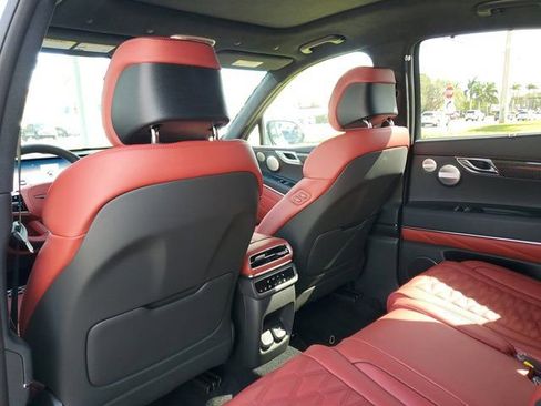 New 2026 Genesis GV80 3.5T e-SC image 7