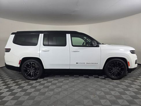 Used 2024 Jeep Grand Wagoneer Series II w/ Quick Order Packagew 28T image 3