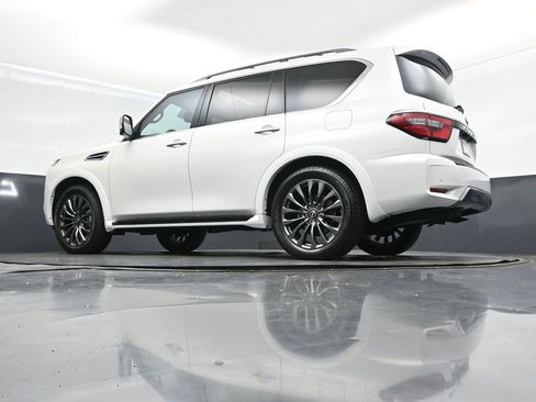 Used 2024 Nissan Armada Platinum w/ Captain's Chairs Package image 42