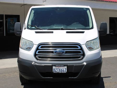 Used 2017 Ford Transit 350 XLT RWD image 2