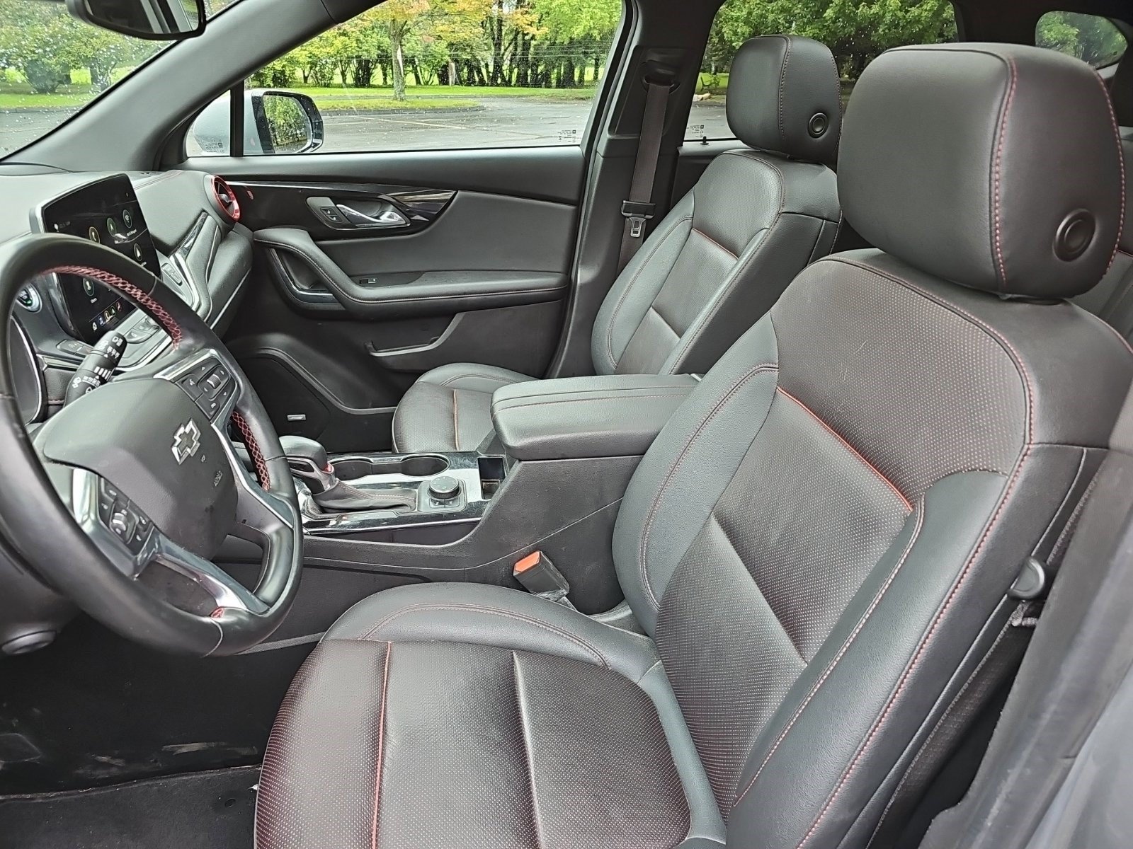 Used 2024 Chevrolet Blazer RS w/ Enhanced Convenience Package AWD/4WD image 17