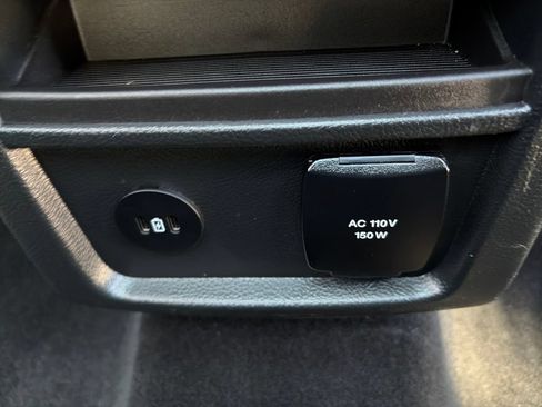 Used 2024 Ford Edge ST-Line AWD/4WD image 34