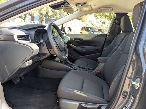 Used 2024 Toyota Corolla LE image 10