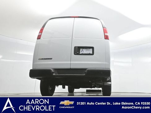New 2026 Chevrolet Express 2500 w/ Driver Convenience Package RWD image 61