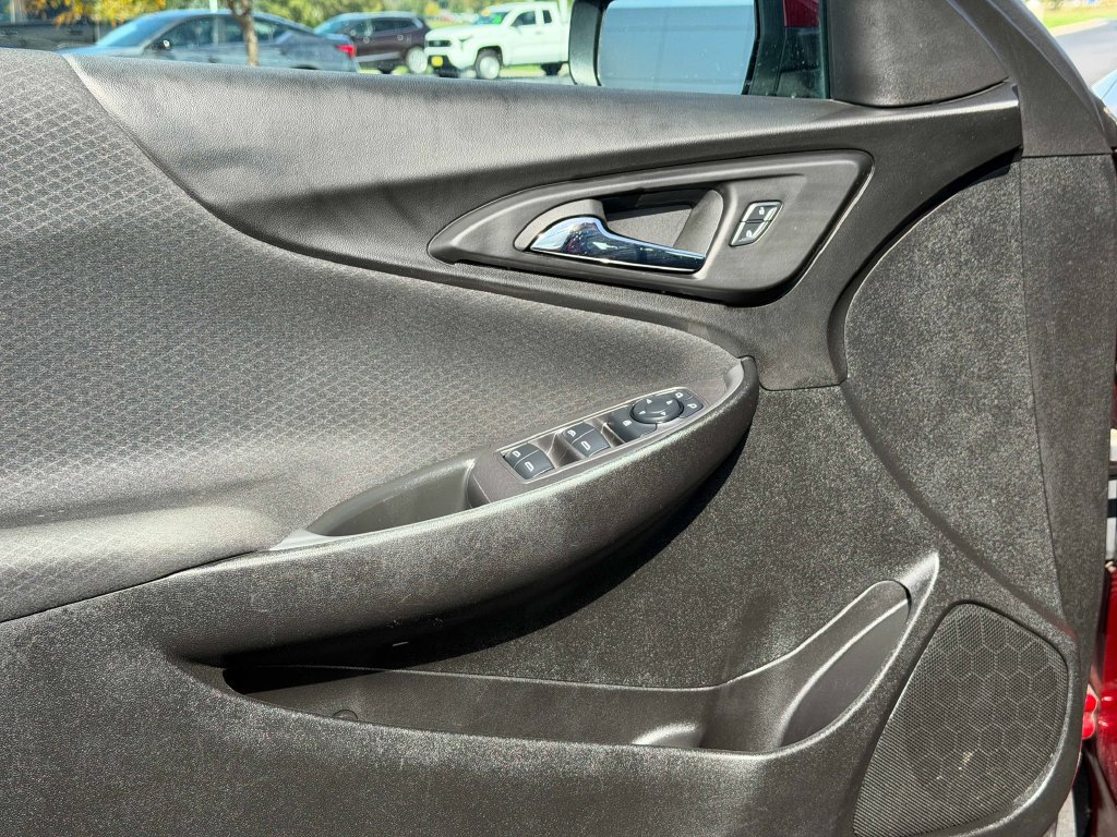 Used 2025 Chevrolet Malibu LT FWD image 27