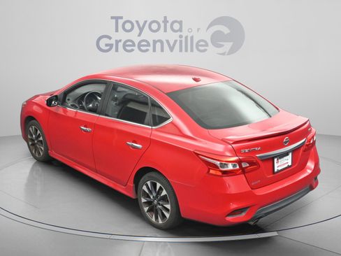Used 2016 Nissan Sentra SR FWD image 9