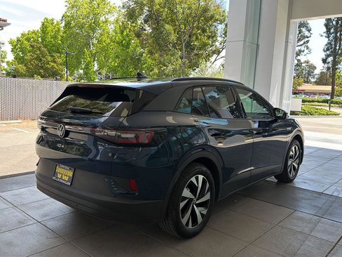 Used 2023 Volkswagen ID.4 Pro RWD image 5