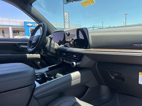 New 2026 Chevrolet Tahoe High Country w/ Sun And Tow Package AWD/4WD image 36