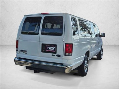 Used 2014 Ford E-350 and Econoline 350 XLT RWD image 5