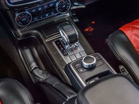 Used 2016 Mercedes-Benz G 63 AMG 4MATIC image 34