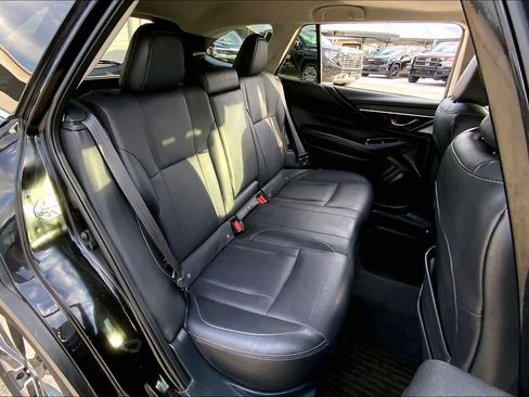 Used 2023 Subaru Outback Limited image 19