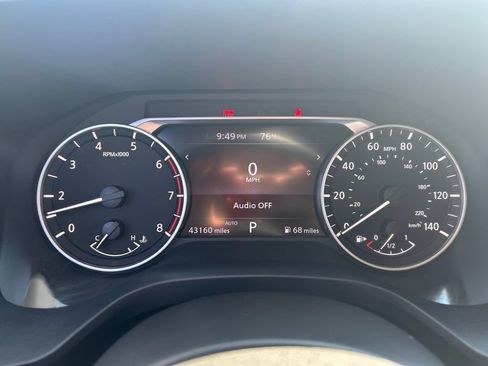 Used 2023 Nissan Rogue SV AWD/4WD image 9