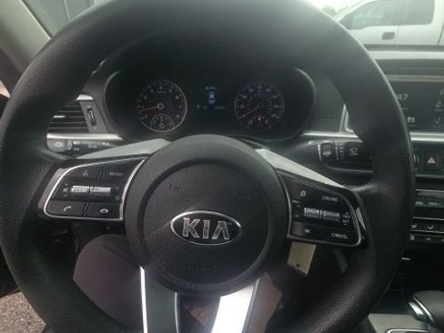 Used 2019 Kia Optima LX FWD image 13
