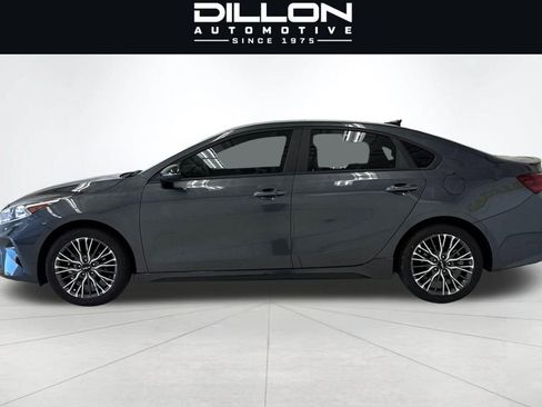 Used 2024 Kia Forte GT-Line w/ GT-Line Premium Package FWD image 7
