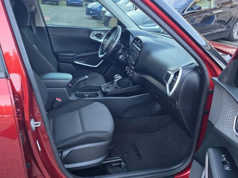 Used 2020 Kia Soul X-Line image 12