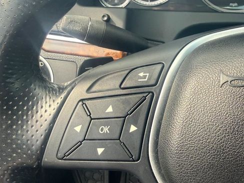 Used 2012 Mercedes-Benz E 550 Coupe image 13