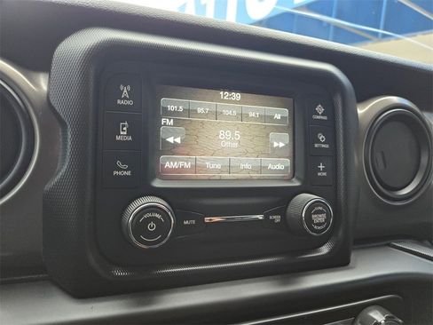 Used 2018 Jeep Wrangler Sport w/ Quick Order Package 23S image 15