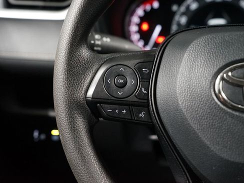 Certified 2025 Toyota RAV4 XLE AWD/4WD image 14