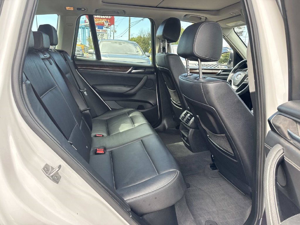 Used 2016 BMW X3 xDrive28i AWD/4WD image 11