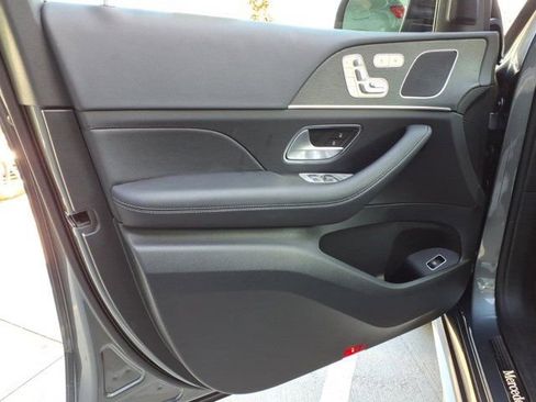 Certified 2026 Mercedes-Benz GLE 450 4MATIC image 12